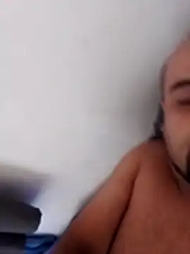 vijola1 online show from March 23, 2026, 3:38 pm