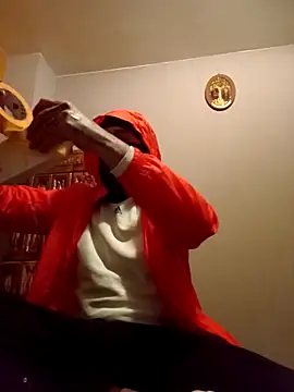 Snapshot of Amadoor21 chatting on March 14, 2026, 9:09 pm Amadoor21 online show from March 14, 2026, 9:09 pm