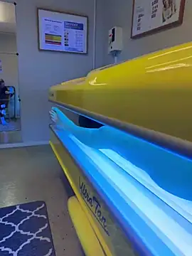 Gimme-more online show from April 15, 2026, 7:58 pm