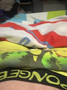 thiago 16v online show from April 21, 2026, 11:18 pm