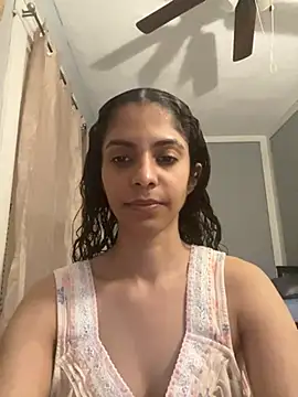 karlatiburcio online show from May 6, 2026, 12:52 am