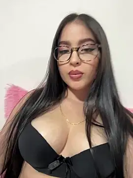 angel sweet v online show from April 10, 2026, 12:05 am