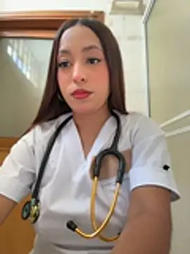 MiaCamille  online show from May 15, 2026, 6:48 pm