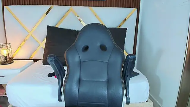 Sluttyysucker  online show from March 24, 2026, 12:10 pm