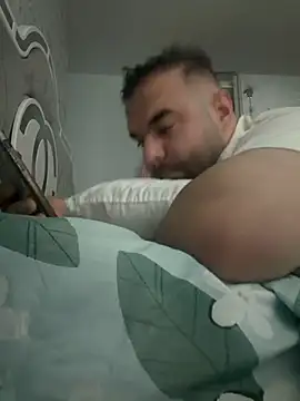 Snapshot of bigmillz32 chatting on March 27, 2026, 5:56 pm bigmillz32 online show from March 27, 2026, 5:56 pm