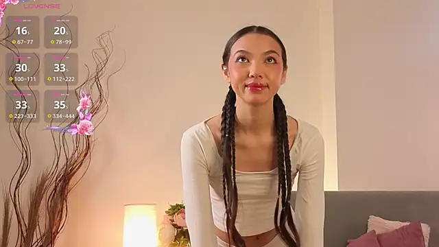 Milisaaaaa online show from April 12, 2026, 11:04 am