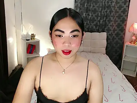 xLinda Walkerx online show from April 7, 2026, 4:51 pm