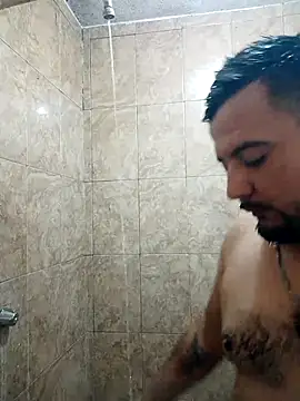 snaker201 online show from March 15, 2026, 12:11 pm