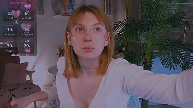 susie miu online show from April 29, 2026, 9:43 pm