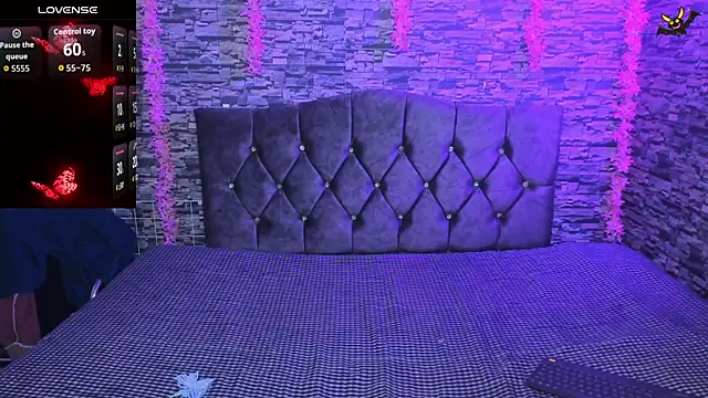 sofia saory online show from April 30, 2026, 10:43 am