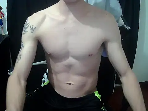 crixus11111 online show from March 27, 2026, 4:18 am