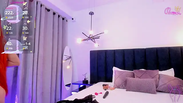 kirasweet7 online show from April 28, 2026, 3:33 am