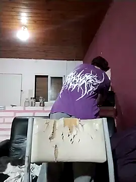 MpKev online show from April 17, 2026, 1:52 am