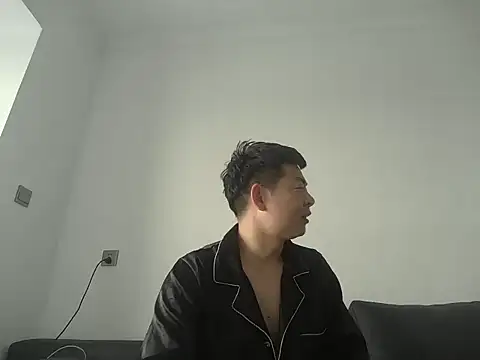 Snapshot of xiaosunsun01 chatting on June 11, 2026, 8:23 am xiaosunsun01 online show from June 11, 2026, 8:23 am