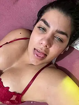 Snapshot of Hopeluna chatting on March 14, 2026, 12:21 pm Hopeluna online show from March 14, 2026, 12:21 pm