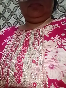 Gujju bhabhi69 online show from April 14, 2026, 4:13 pm