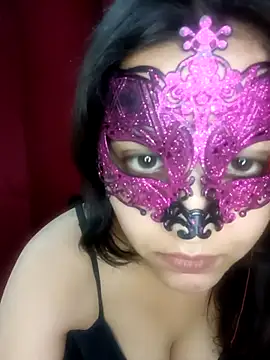 Hottymahi7 online show from April 19, 2026, 8:57 am