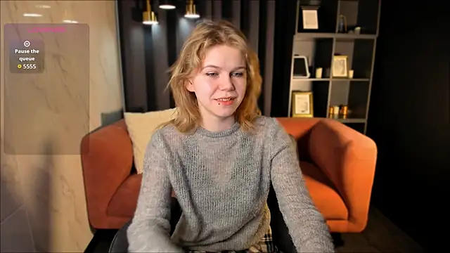 Snapshot of ElizabethVane chatting on April 11, 2026, 5:45 am ElizabethVane online show from April 11, 2026, 5:45 am