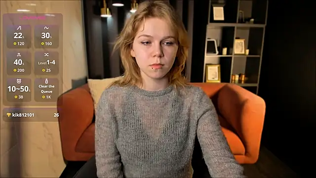Snapshot of ElizabethVane chatting on April 11, 2026, 7:45 am ElizabethVane online show from April 11, 2026, 7:45 am