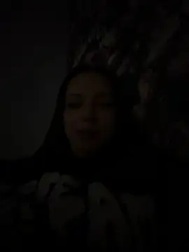 Snapshot of MiaBrrr999 chatting on April 5, 2026, 12:41 am MiaBrrr999 online show from April 5, 2026, 12:41 am