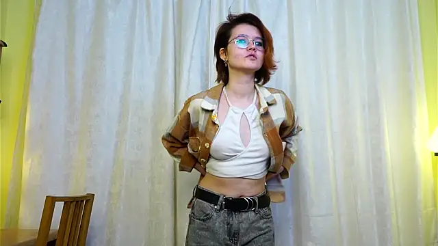 FlaviaAvena online show from March 21, 2026, 6:33 pm