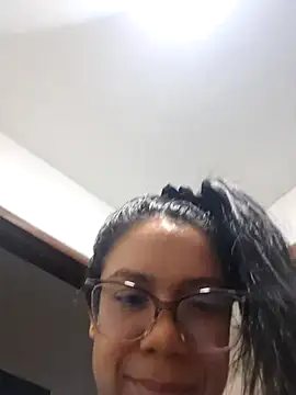 Aila Phone online show from May 5, 2026, 4:20 am