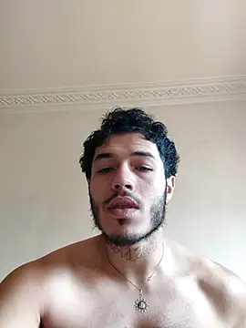 Thewildaliii0 online show from April 29, 2026, 12:31 pm