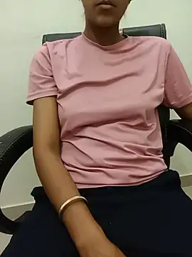 aushi rajput online show from May 26, 2026, 11:34 pm