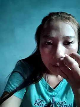 Snapshot of Leiley_98 chatting on May 11, 2026, 11:35 pm Leiley 98 online show from May 11, 2026, 11:35 pm