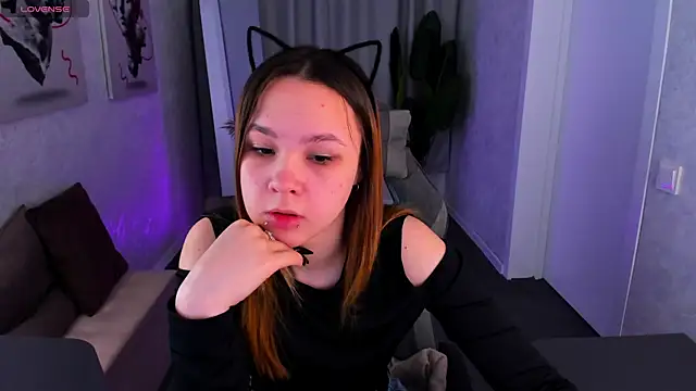 Lori Bllossom online show from April 28, 2026, 12:31 am