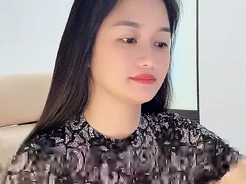AmyLinee 1 online show from June 3, 2026, 1:52 am