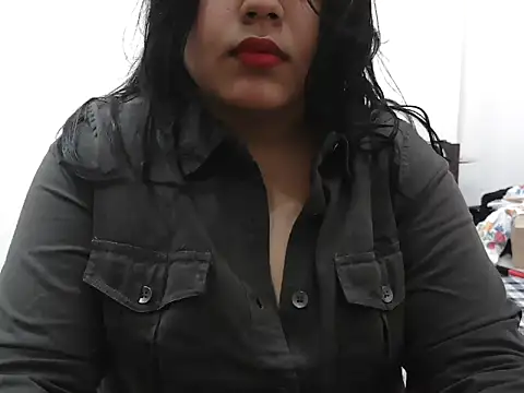 Snapshot of Darkdesire_Duo chatting on June 6, 2026, 6:51 am Darkdesire Duo online show from June 6, 2026, 6:51 am