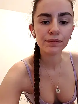 starlight mo online show from April 4, 2026, 2:47 pm