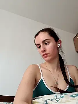 starlight mo online show from April 8, 2026, 3:45 pm