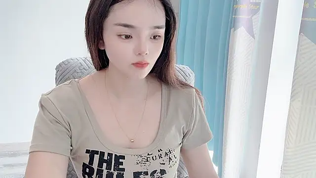 Snapshot of xixi-7 chatting on June 5, 2026, 5:47 am xixi-7 online show from June 5, 2026, 5:47 am