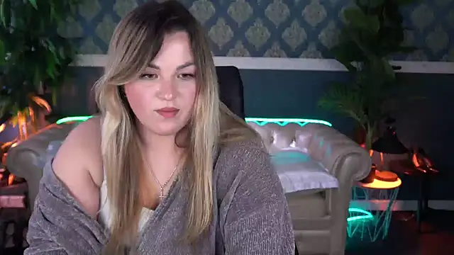 AlissyaGrayy online show from April 28, 2026, 1:38 pm