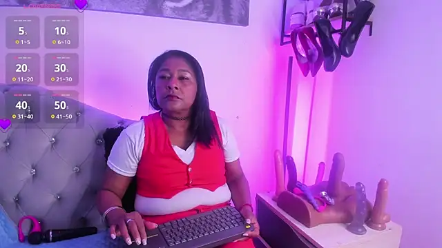 Miia Blace online show from April 24, 2026, 4:15 am