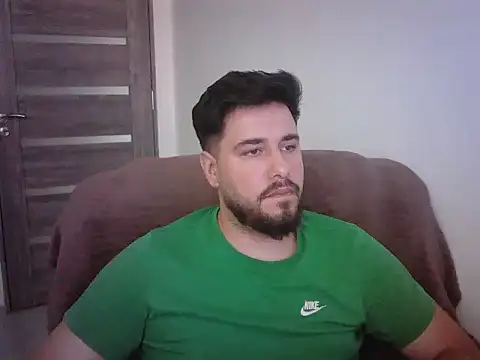 Gianiboy99 online show from June 19, 2026, 3:11 am