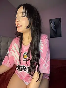 MayyBonita online show from May 31, 2026, 6:21 am