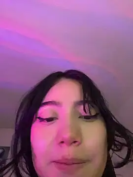 MayyBonita online show from June 14, 2026, 5:37 pm
