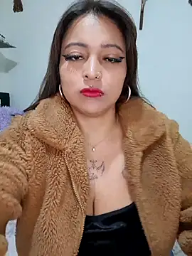 Sarah-917 online show from April 9, 2026, 11:26 am