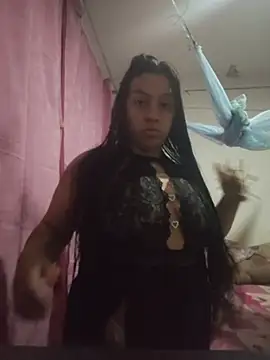 Snapshot of Scarlettt_Kiss chatting on April 2, 2026, 3:15 am Scarlettt Kiss online show from April 2, 2026, 3:15 am