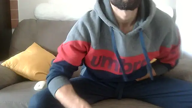 AmicisegretiITA online show from April 3, 2026, 11:30 am