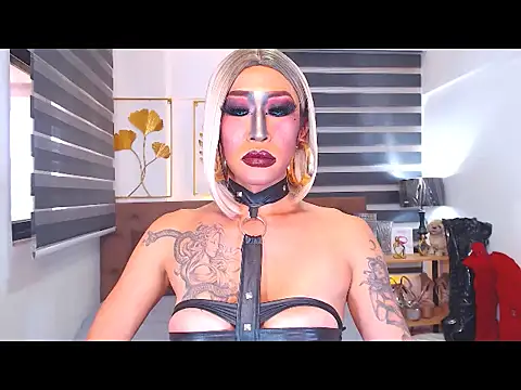 DominateMistressTania online show from May 27, 2026, 2:08 am