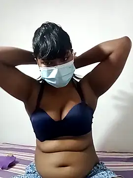honeyi babe online show from April 8, 2026, 12:38 pm