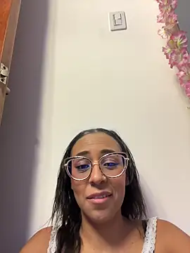PriscilaCooper online show from April 3, 2026, 1:31 pm