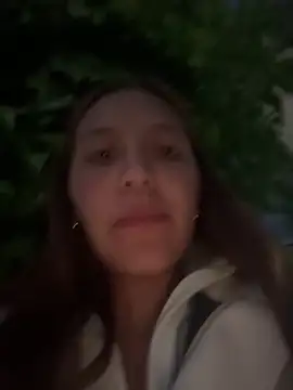 Snapshot of Queen_Scatlett chatting on May 5, 2026, 10:23 am Queen Scatlett online show from May 5, 2026, 10:23 am