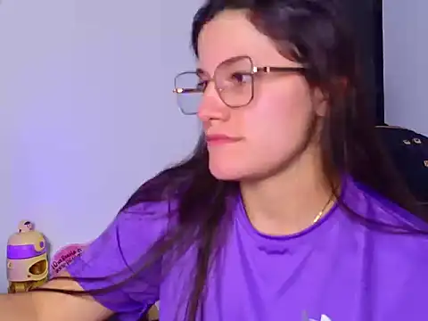 Mia HoneyX online show from March 19, 2026, 8:07 am