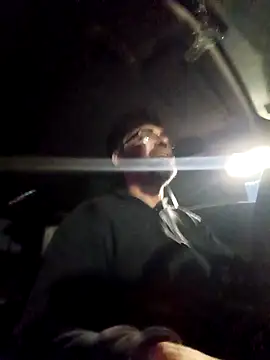 Snapshot of phelippem chatting on March 21, 2026, 7:35 am phelippem online show from March 21, 2026, 7:35 am