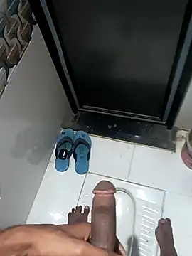 Snapshot of Lexcorp_15 chatting on April 6, 2026, 6:09 pm Lexcorp 15 online show from April 6, 2026, 6:09 pm